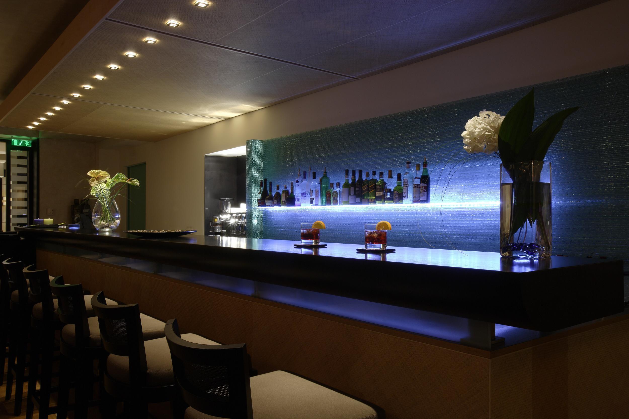 戴奥斯尊享人生酒店 塞萨洛尼基 餐厅 照片 The bar at the 100 Queen's Gate