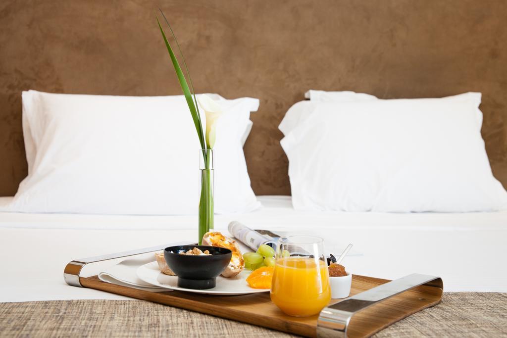 戴奥斯尊享人生酒店 塞萨洛尼基 外观 照片 Room service