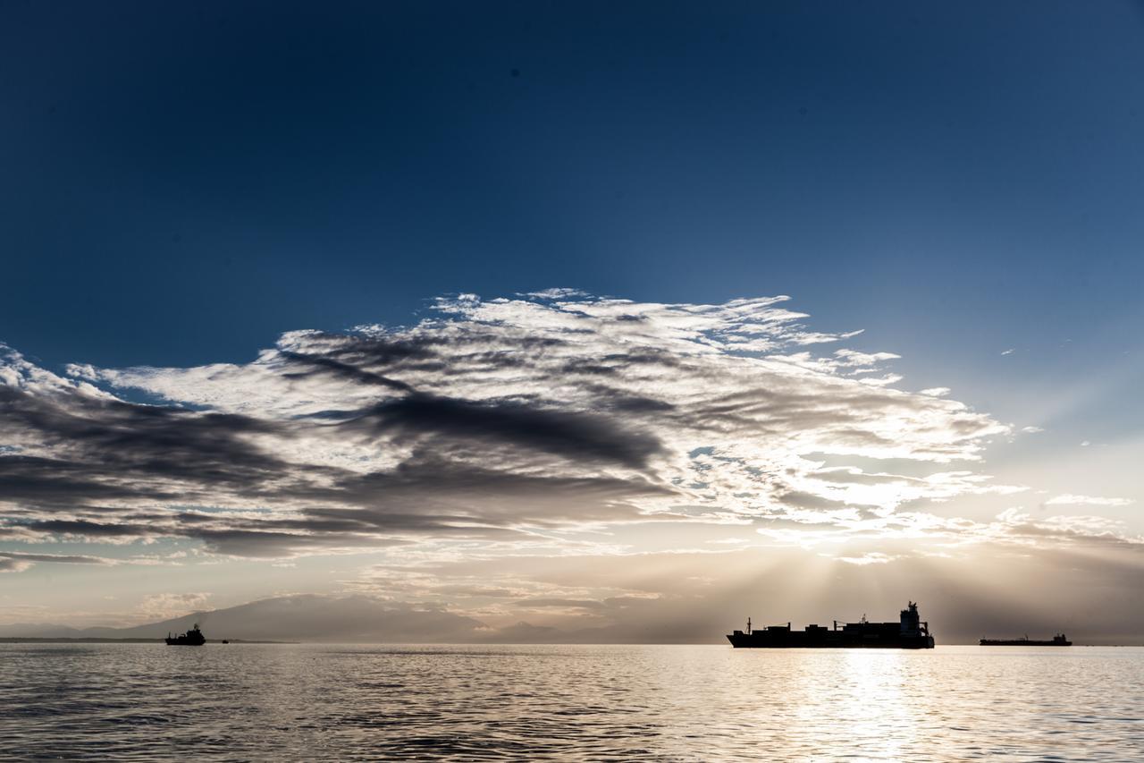 戴奥斯尊享人生酒店 塞萨洛尼基 外观 照片 Sunset over the Gulf of Batabano